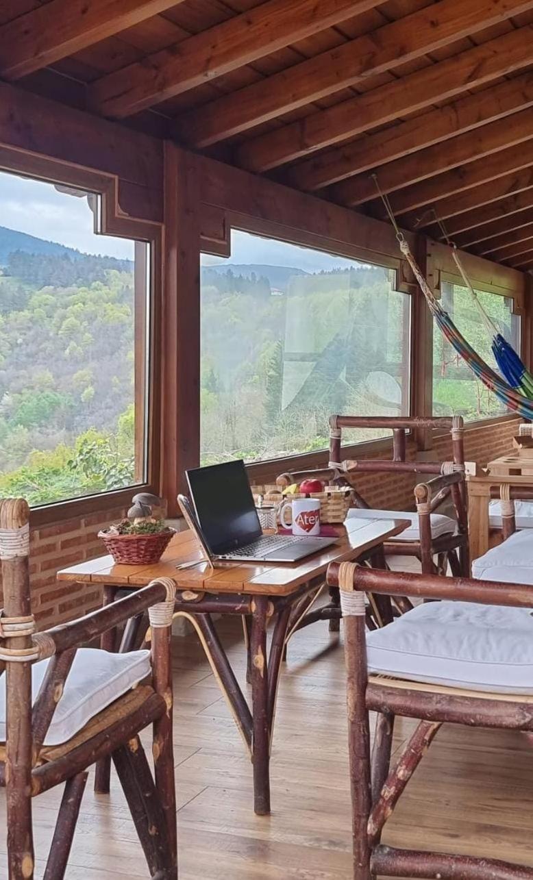 Aterbe Guest House Leintz-Gatzaga Bagian luar foto